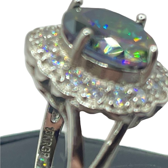 Round Mystic Topaz Blossoming 18k White Rolled Gold Ring - Picture 7 of 7